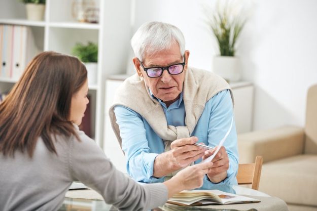 How To Handle It When Seniors Ask Repetitive Questions How To Handle It When Seniors Ask Repetitive Questions