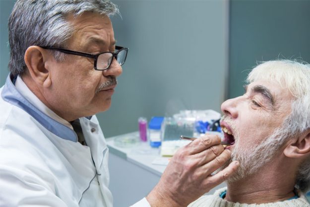 Dental Care Guide For Alzheimer’s Disease