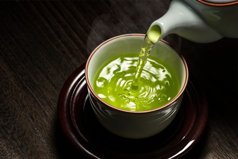 Top Bedtime Teas To Help Seniors Get A Better Night’s Sleep