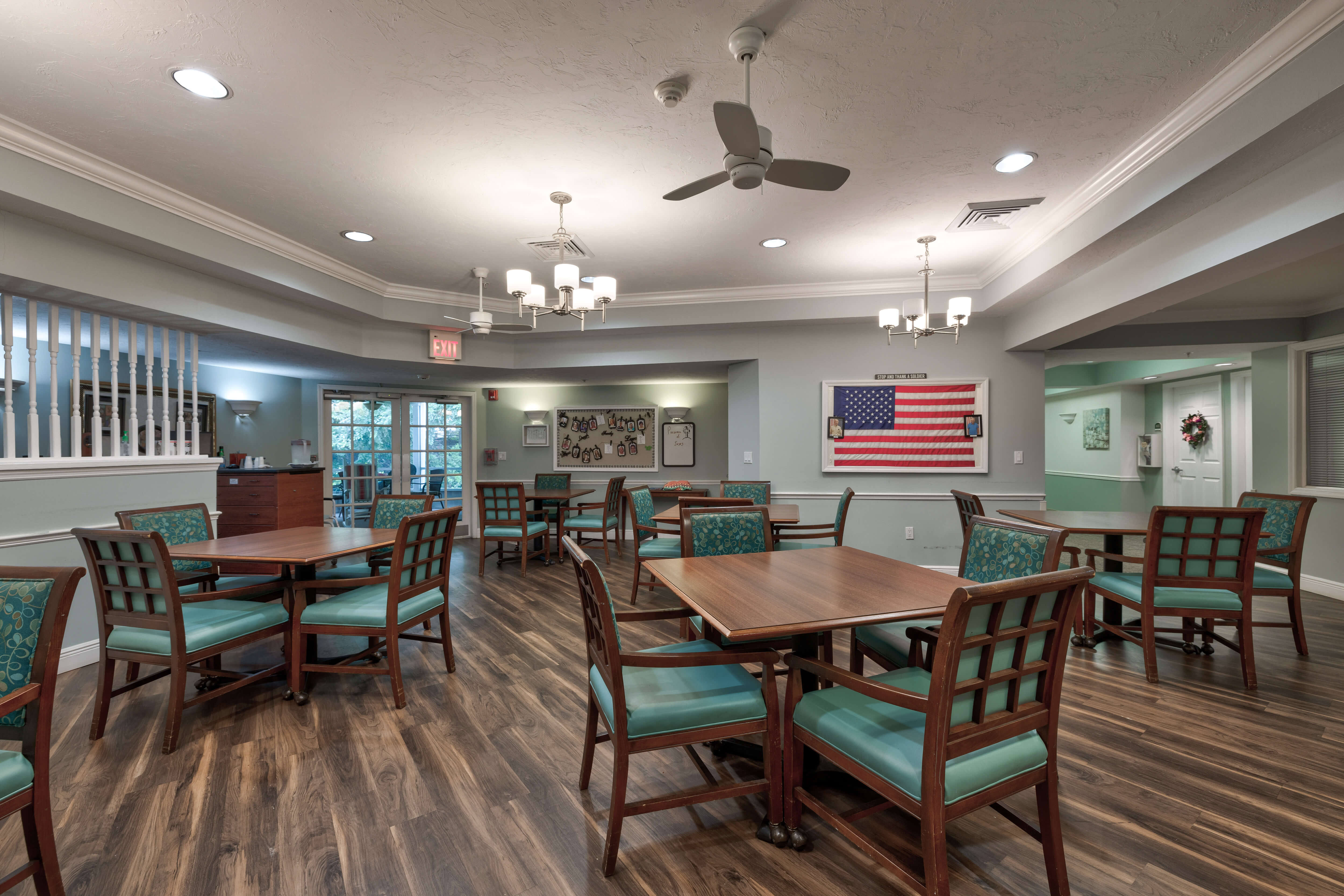 Bradenton FL Senior Living Photo Gallery - Discovery Commons At Bradenton