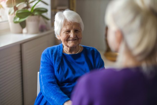 How To Help Your Aging Parent Adjust To Assisted Living In Sarasota, FL