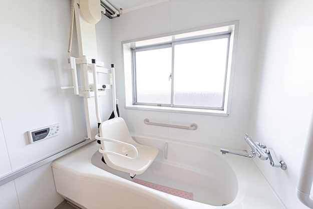 bathing equipment long term care facilities