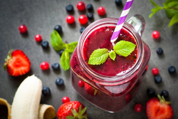 Berry mix smoothie — Photo